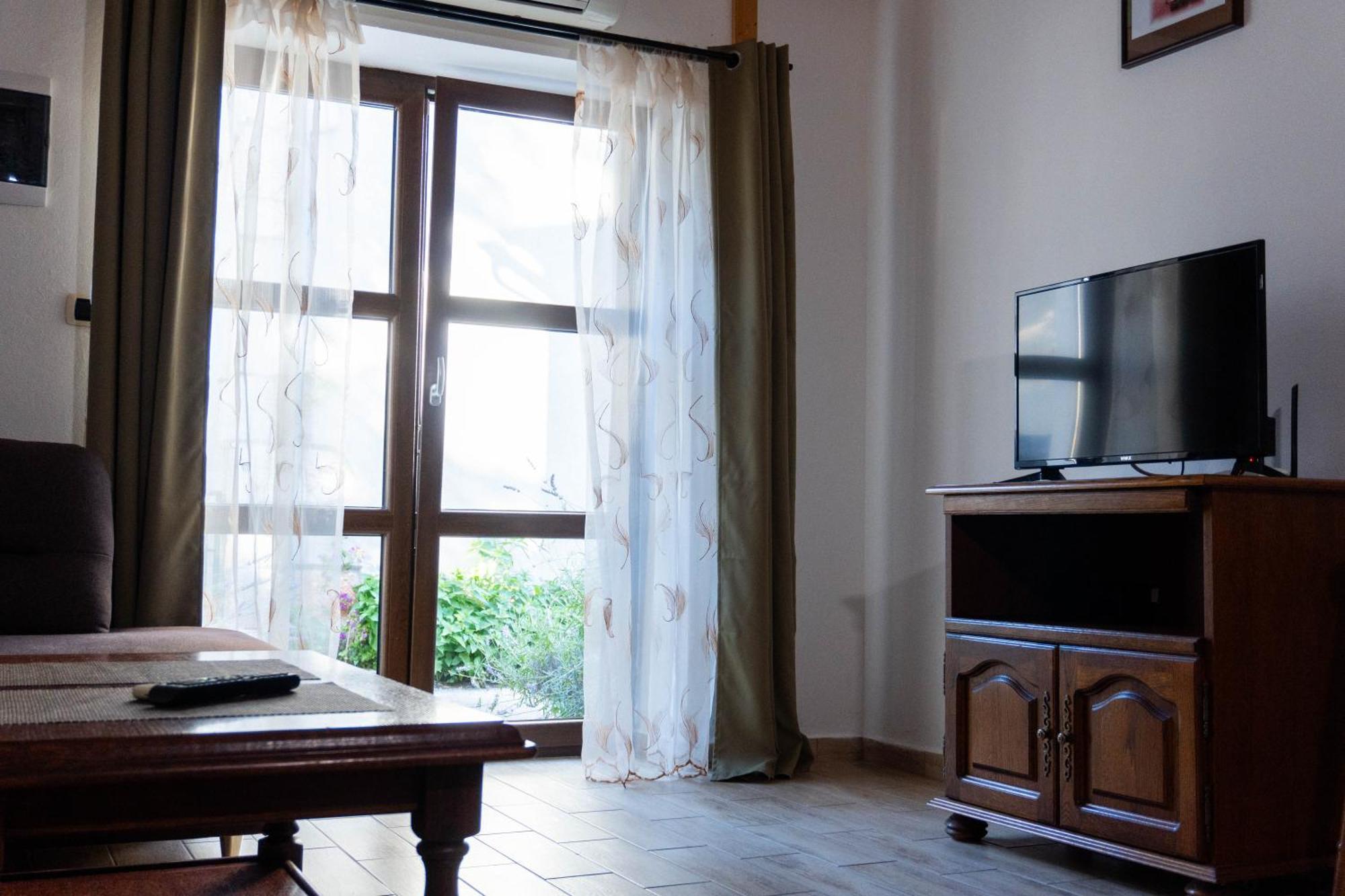 קרניצה Apartment Deborah מראה חיצוני תמונה