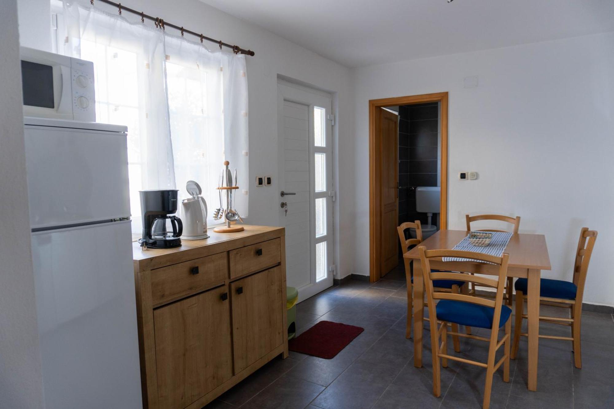 קרניצה Apartment Deborah מראה חיצוני תמונה